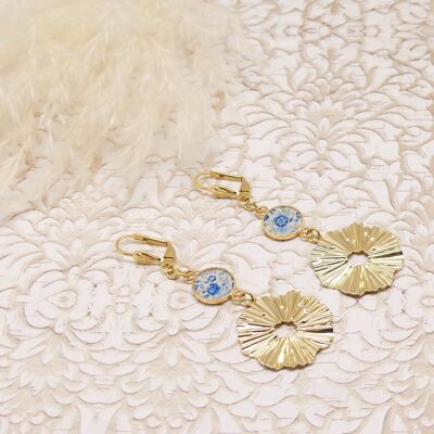Gold stamped flower pattern earrings
