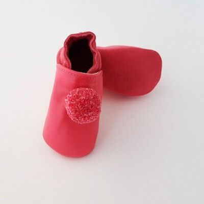 Chaussons à pompons fuschia 6-12 mois