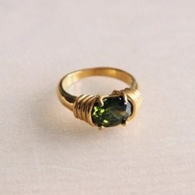 R614: Steel ring with zirconia stone - green/gold