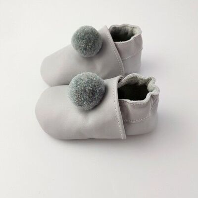 Gray pompom slippers 2-3 years
