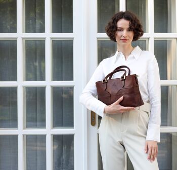 Sac à main en cuir pour femme beige, sac à bandoulière - Camilla 15