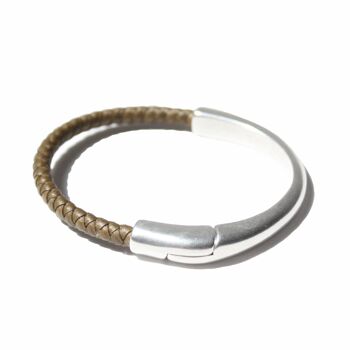 Pulsera SOLANO de cuero trenzado con cierre magnético de plata 3