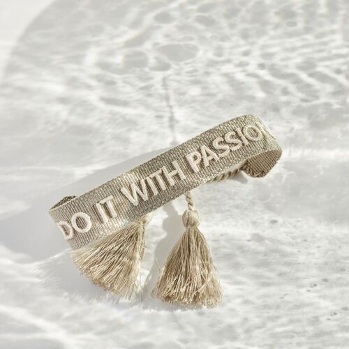 Do it with passion Statement Armband