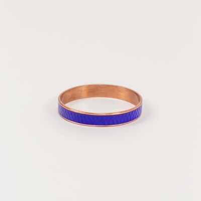 Blue hammered thin bracelet