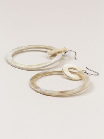 Boucles d'oreilles un grand et un petit anneau 2