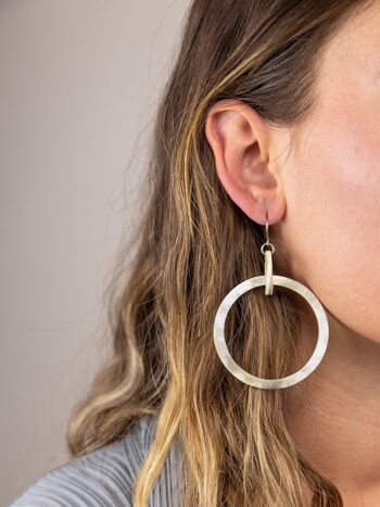 Boucles d'oreilles un grand et un petit anneau 3