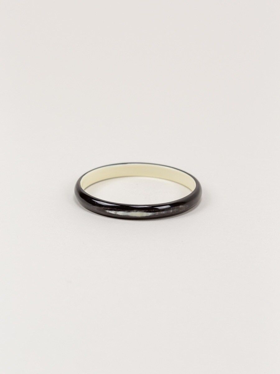 Bracciale in marmo nero e avorio pregiato