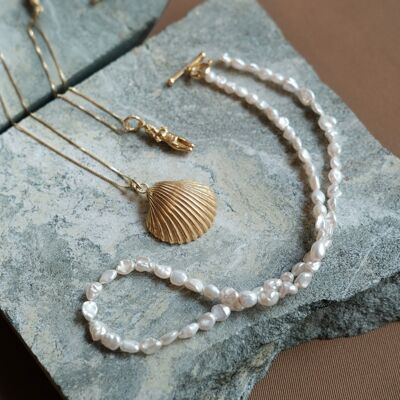 Freshwater Pearl Necklace - Small Pearls