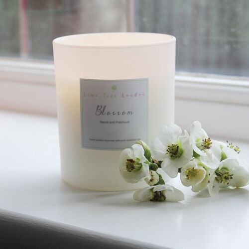 Luxury Essential Oil Candle - Blossom - Small (135g)