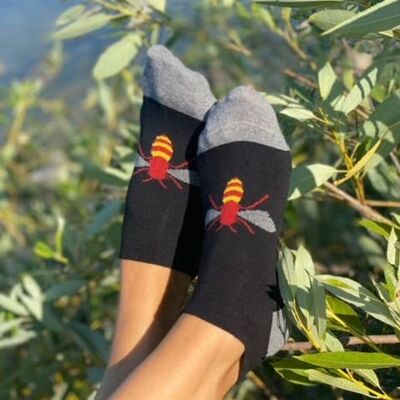 BEE low-cut cotton socks with a bee 6-9