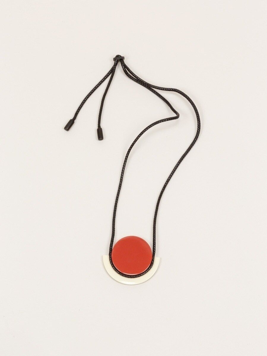 Ciondolo stella in mattoni e avorio