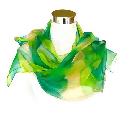 Handbemalter lindgrüner Chiffon-Schal aus Naturseide