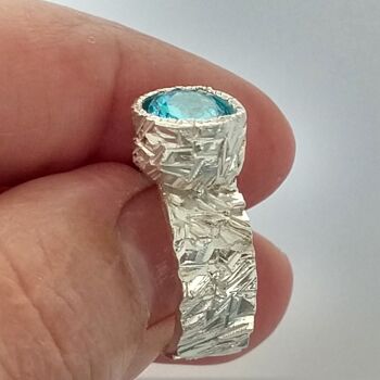 Bague en argent avec zircon bleu turquoise 3