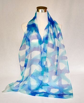 Châle bleu en soie naturelle à motif abstrait 3