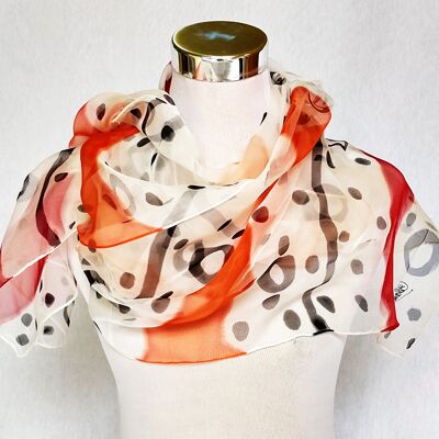 Shawl with circle design and shades of red and orange