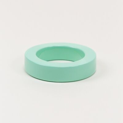 Large bracelet with straight edges, mint lacquered