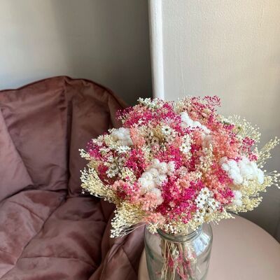 Strauß aus getrockneten rosa und weißen Blumen - Romantischer Strauß