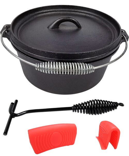 Cast Iron Camp Dutch Oven, 4.1 qt, including Lid Lifter and Silicone Handle Holders
