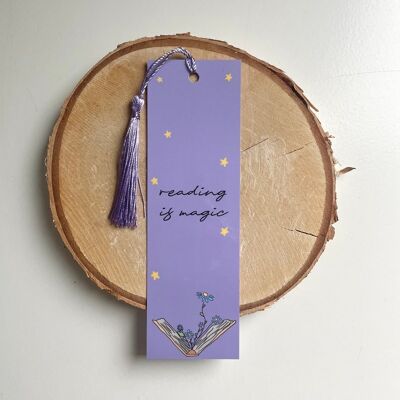 Reading is magic - bookmark with tassel
