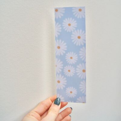 Blurry daisies - bookmark