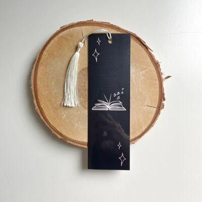 Book love - bookmark with tassel