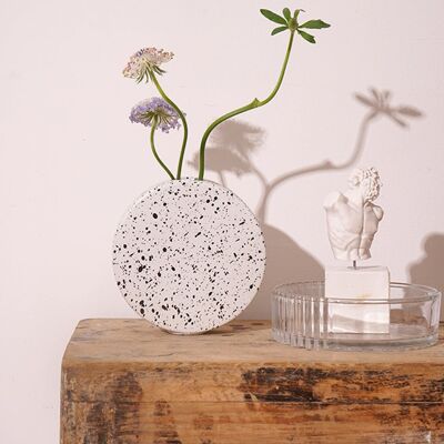 Decoration: Seashell Vase , SKU275