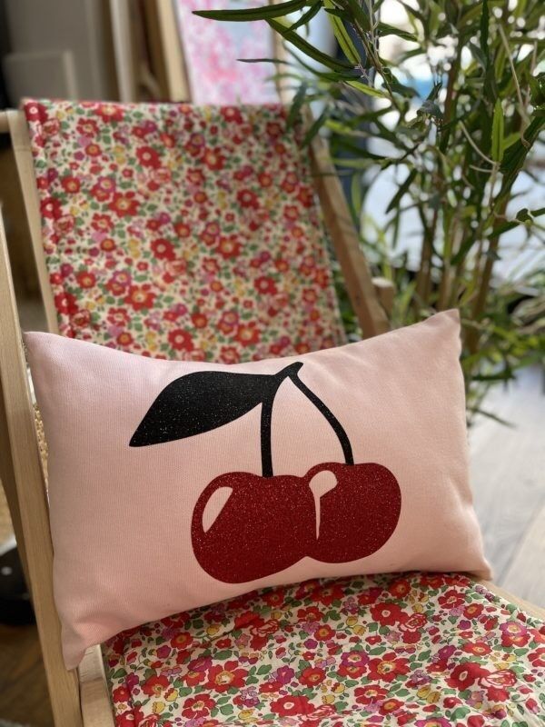 Kleines Baumwollkissen "Kirschen"