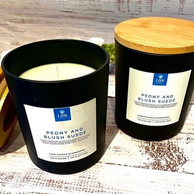 L&R Black Soy Candle - Peony and blush suede