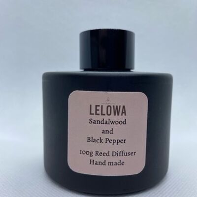 Sandalwood and Black Pepper 100g Reed Diffuser