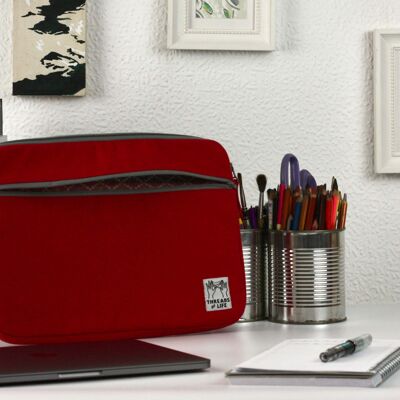 13 inch MacBook Laptop case - Red