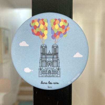 Magnet décapsuleur Notre-Dame de Reims ballons