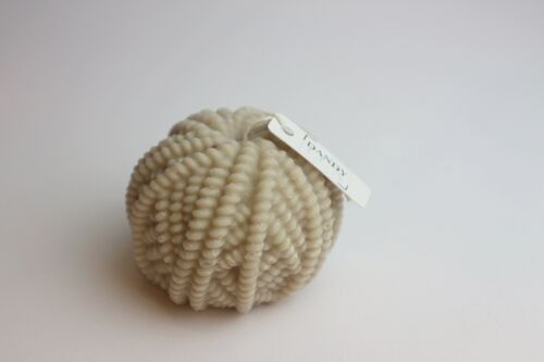 Wool Ball Candle - Butter and Ginger