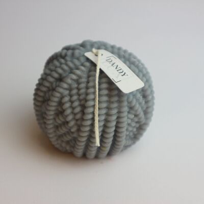 Wool Ball Candle - Cedarwood and Oud