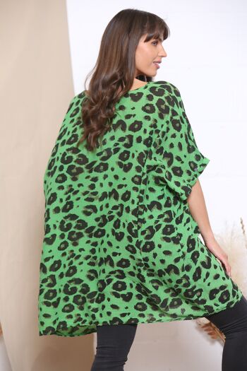 Top oversize imprimé léopard vert 3