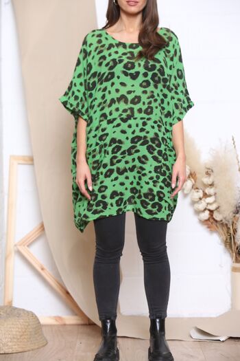 Top oversize imprimé léopard vert 4