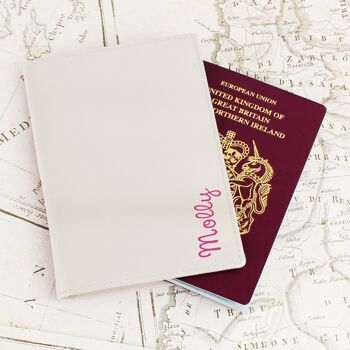 Porte-passeport crème personnalisé nom de l'île rose 3