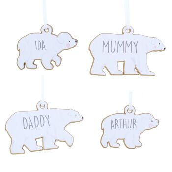 Ensemble personnalisé de quatre décorations à suspendre en bois de la famille des ours polaires 2