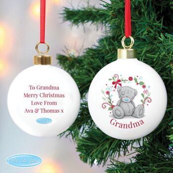 Boule de Noël personnalisée Me To You 'For Nan, Grandma, Mum' 1