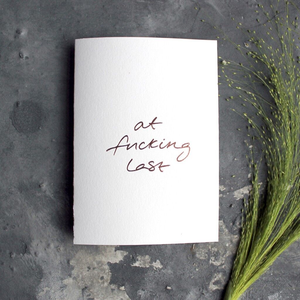 Alla fine del cazzo - biglietto di auguri sventato a mano