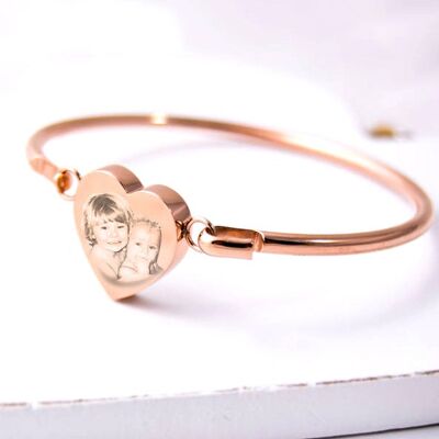 Personalisierter Herz-Armreif Edelstahl Rose Gold Muttertagsgeschenk