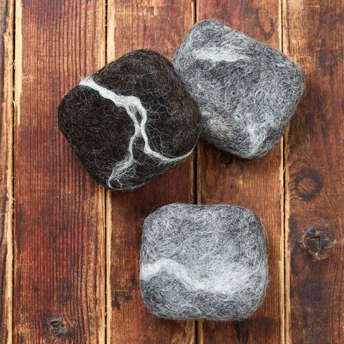 Felted soap - Shea & Avocado - fresh herbal scent