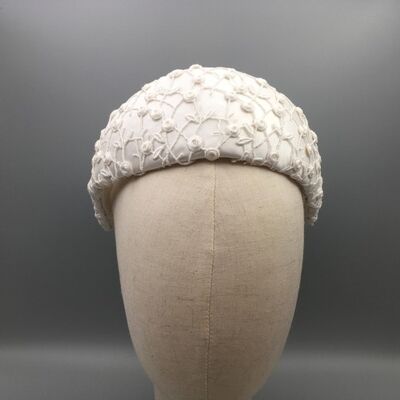 Sylvie - Halo headband in white silk and lace - White - halo Hat - lace