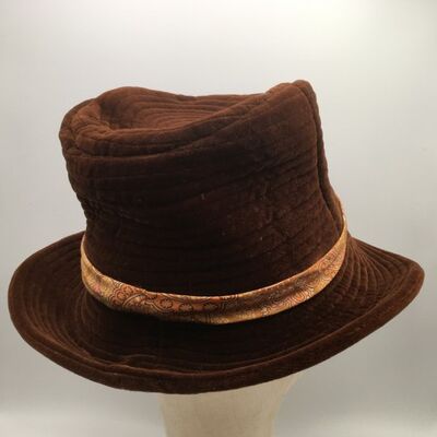 Susie - Brown velvet trilby with paisley print trim and linning - Brown - Trilby style hat