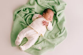 Couverture bébé à carreaux vert 3