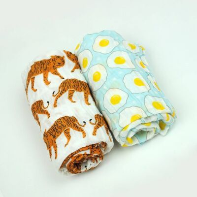 Set 2 Multipurpose Swaddle Egg and Tiger Towels 60 x 70 cm