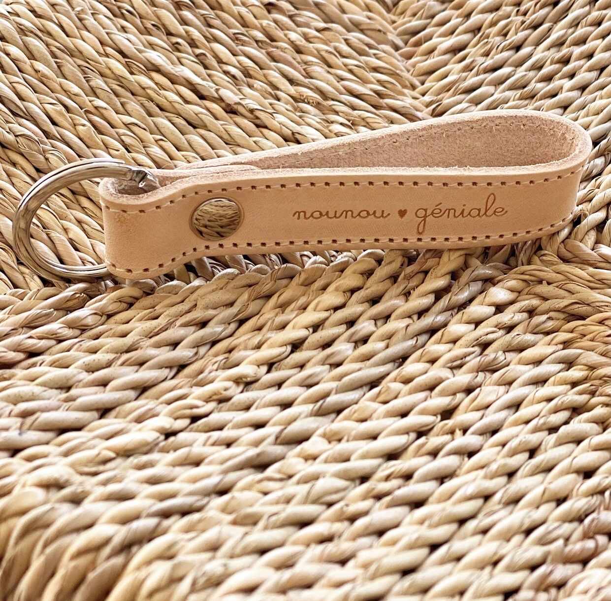 Schlüsselanhänger „Tolles Kindermädchen“ aus Naturleder