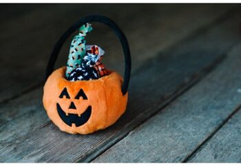 Halloween Pumpkin Basket + 3 Bonbons 2