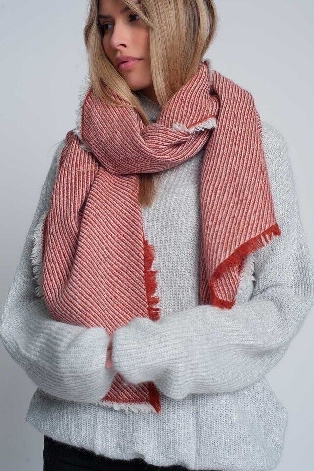 Sciarpa rossa sfrangiata oversize