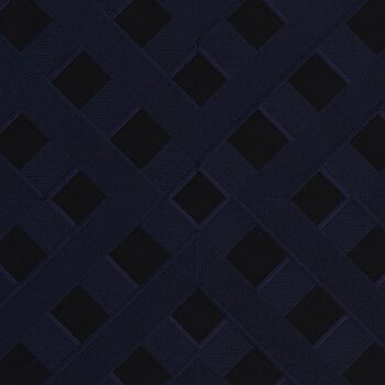 Oeuvre textile brodée encadrée noire 4x011 - 1 3