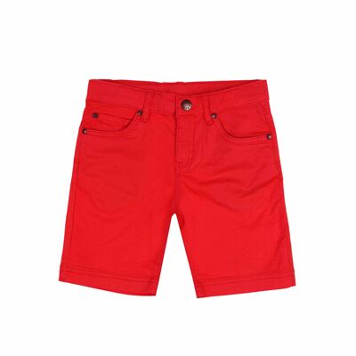 Boy's red stretch twill Bermuda shorts with five pockets.